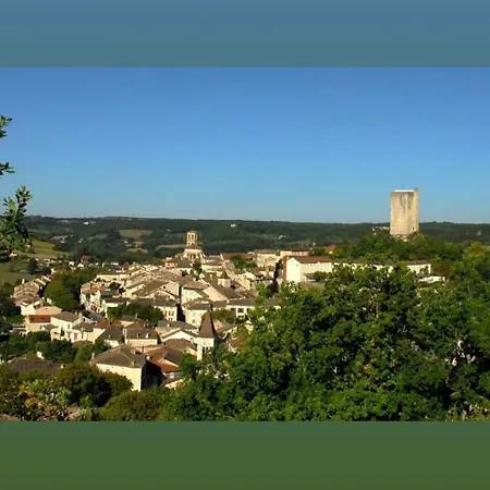 Hébergement de vacances Montcuq, Maison Avec Vue Sur La Tour, Classe 3*** Montcuq