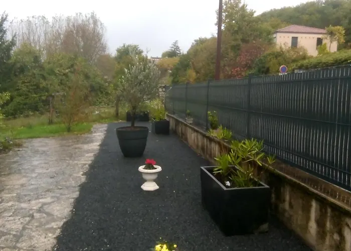 Montcuq, Maison Avec Vue Sur La Tour, Classe 3***