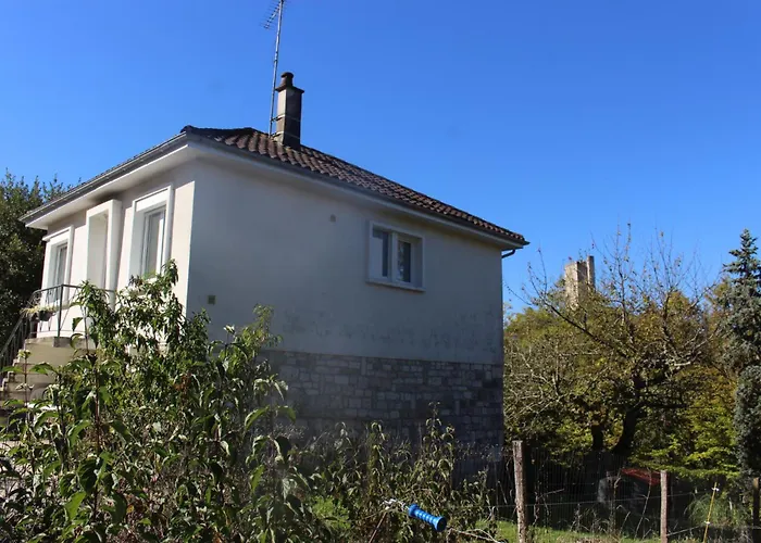 Montcuq, Maison Avec Vue Sur La Tour, Classe 3*** Montcuq